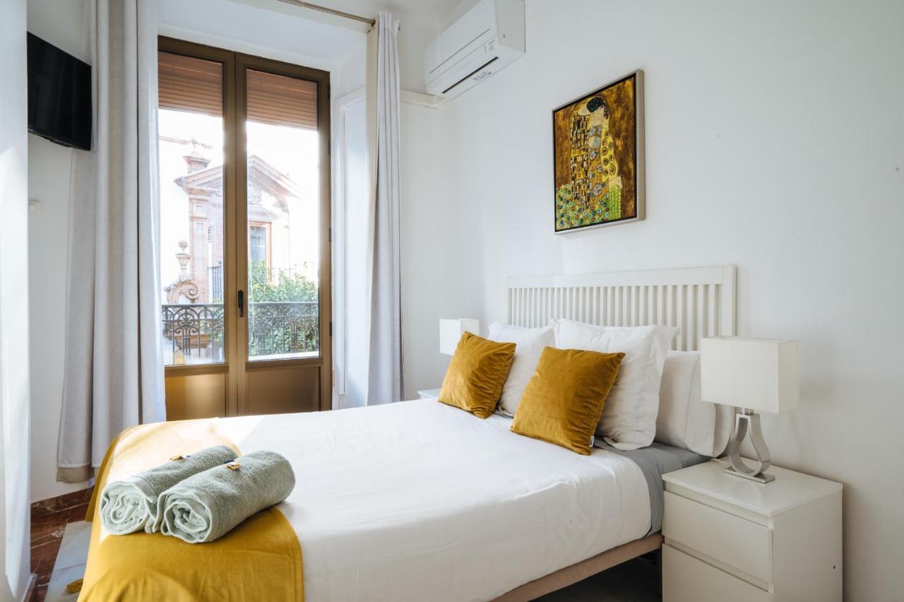 Apartamento De Lujo Junto A La Catedral Seville Exterior photo